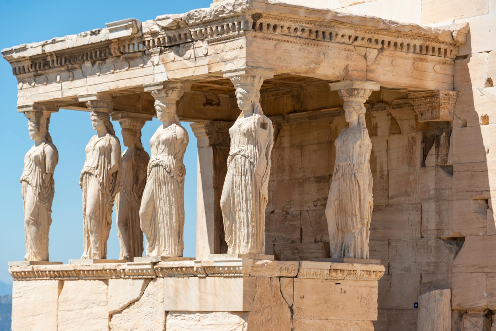 Classical caryatids as a symbol of substance and durability